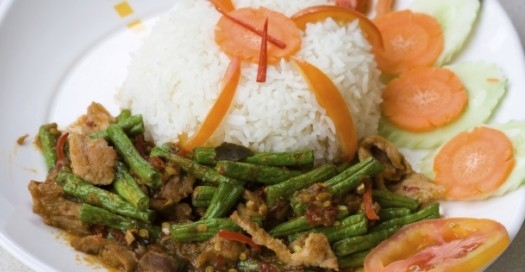 Thai-Peanut-Pork-Stew---Slow-Cooker-525x272