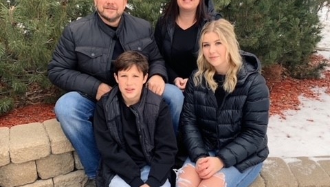 Dave-Jolcoeure.family-pic