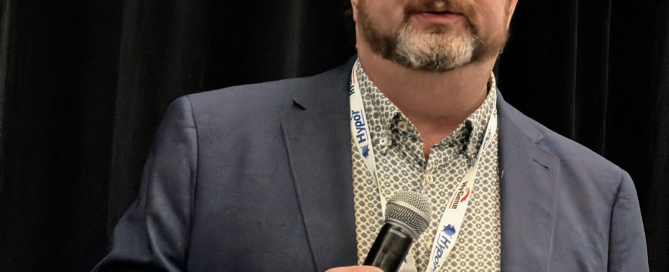 CD - MSS closeup speaking